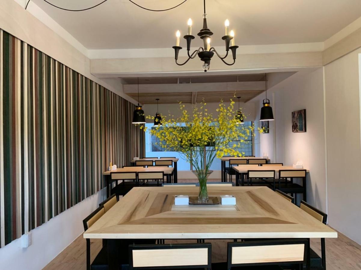 Roppongi Motel - JianHua Pingtung Bagian luar foto